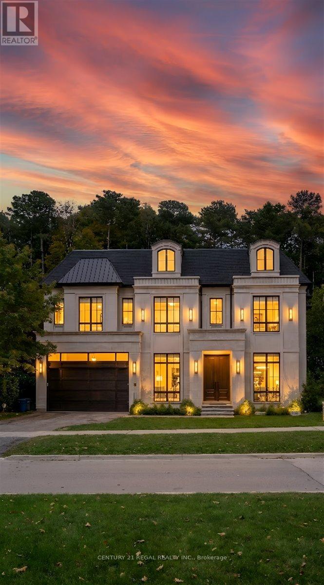 11 Montressor Drive, Toronto (st. Andrew-Windfields)