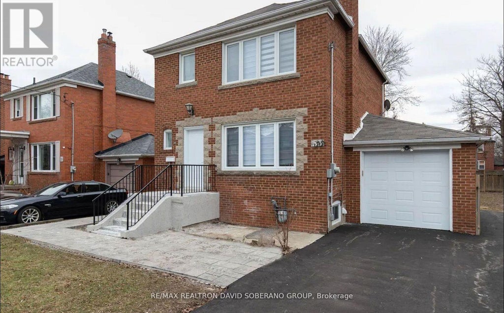 55 Raeburn Avenue, Toronto (lansing-Westgate)