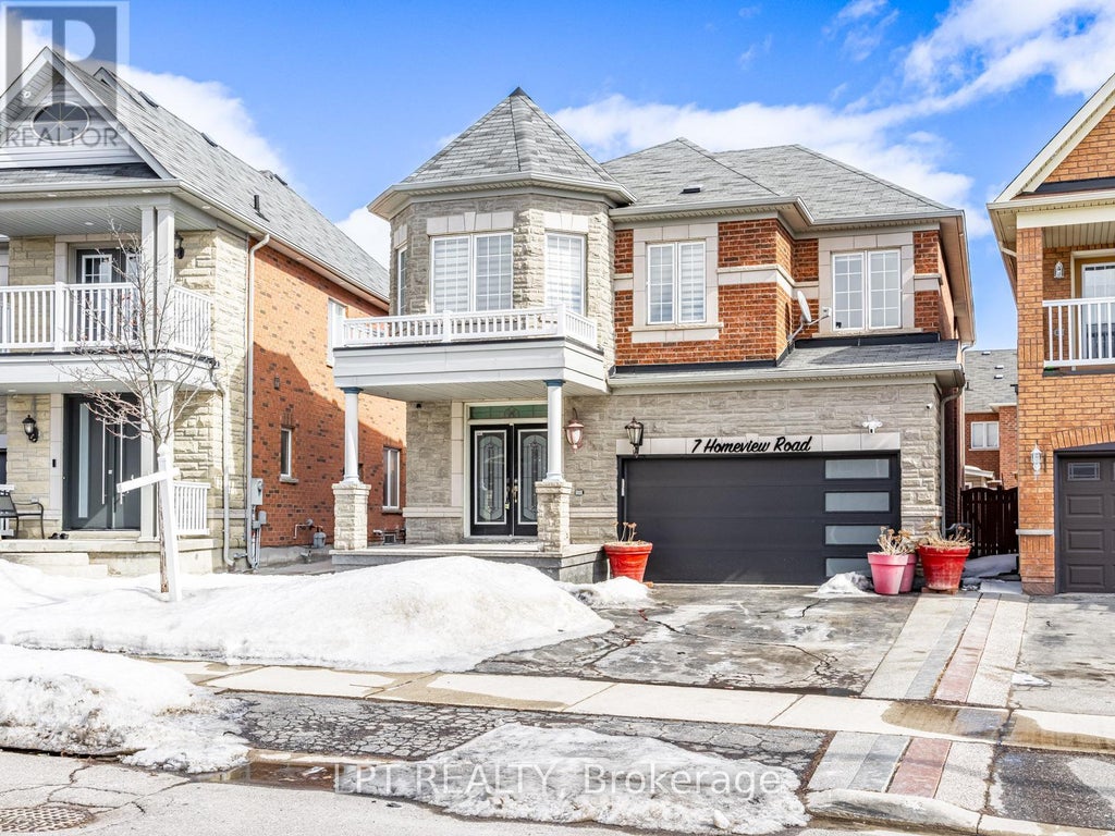 7 Homeview Road, Brampton (bram East)