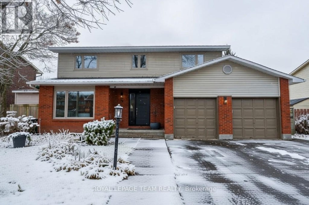 28 Holitman Drive, Ottawa