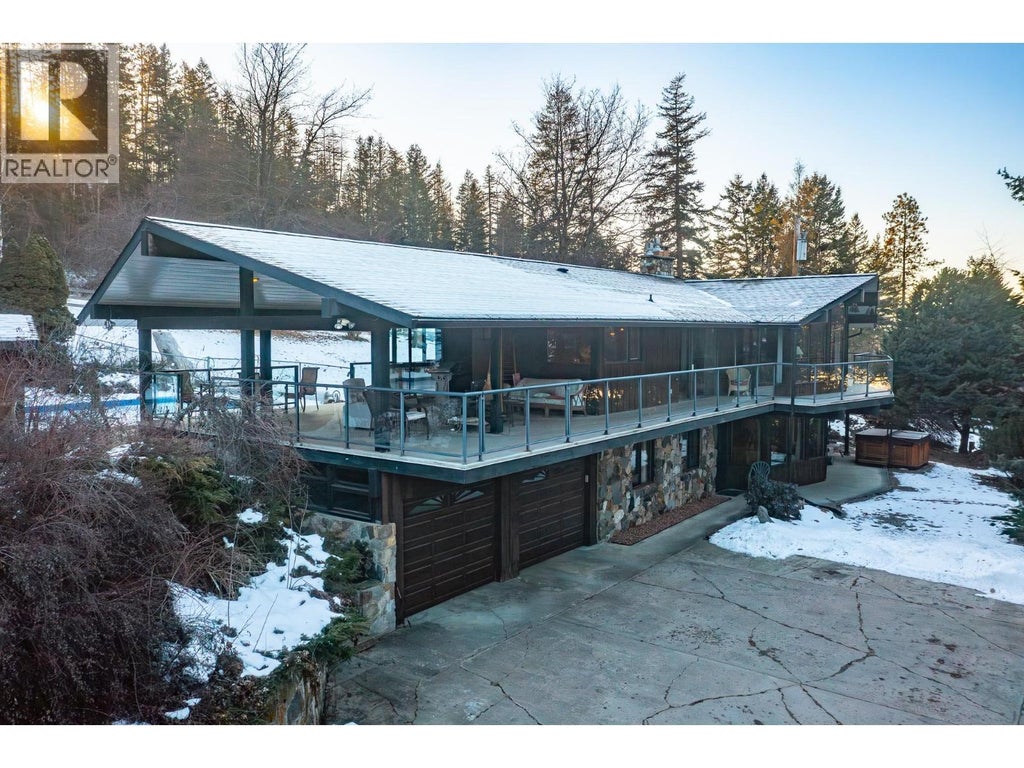 5860 Learmouth Road, Lavington