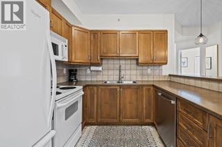 1128 Sunset Drive Unit# 1404. Kelowna, British Columbia