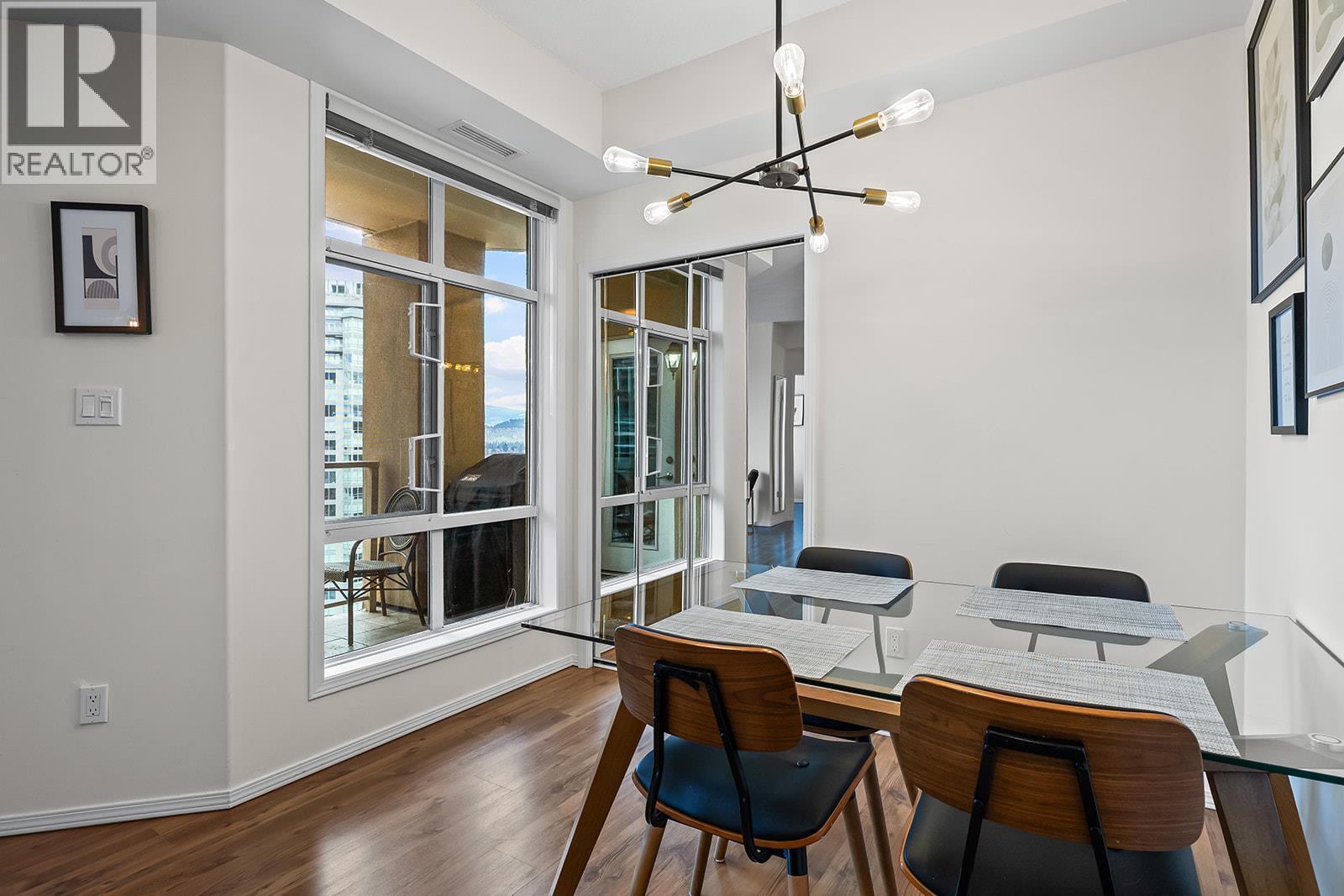 1128 Sunset Drive Unit# 1404. Kelowna, British Columbia