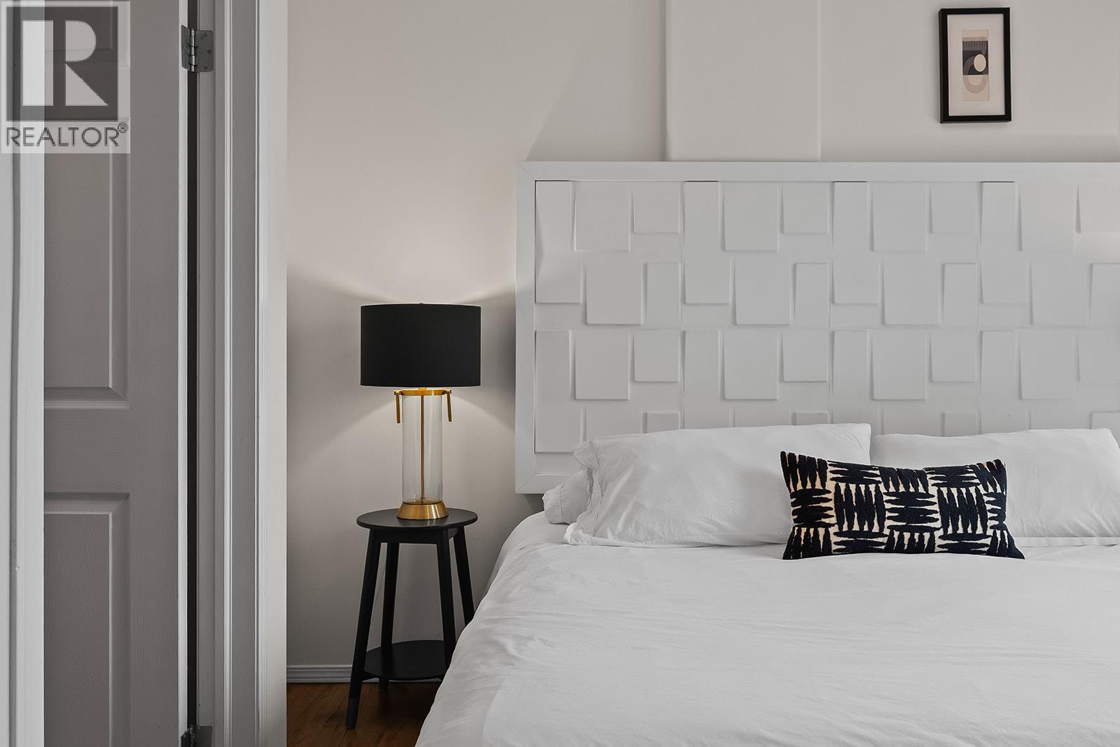 1128 Sunset Drive Unit# 1404. Kelowna, British Columbia