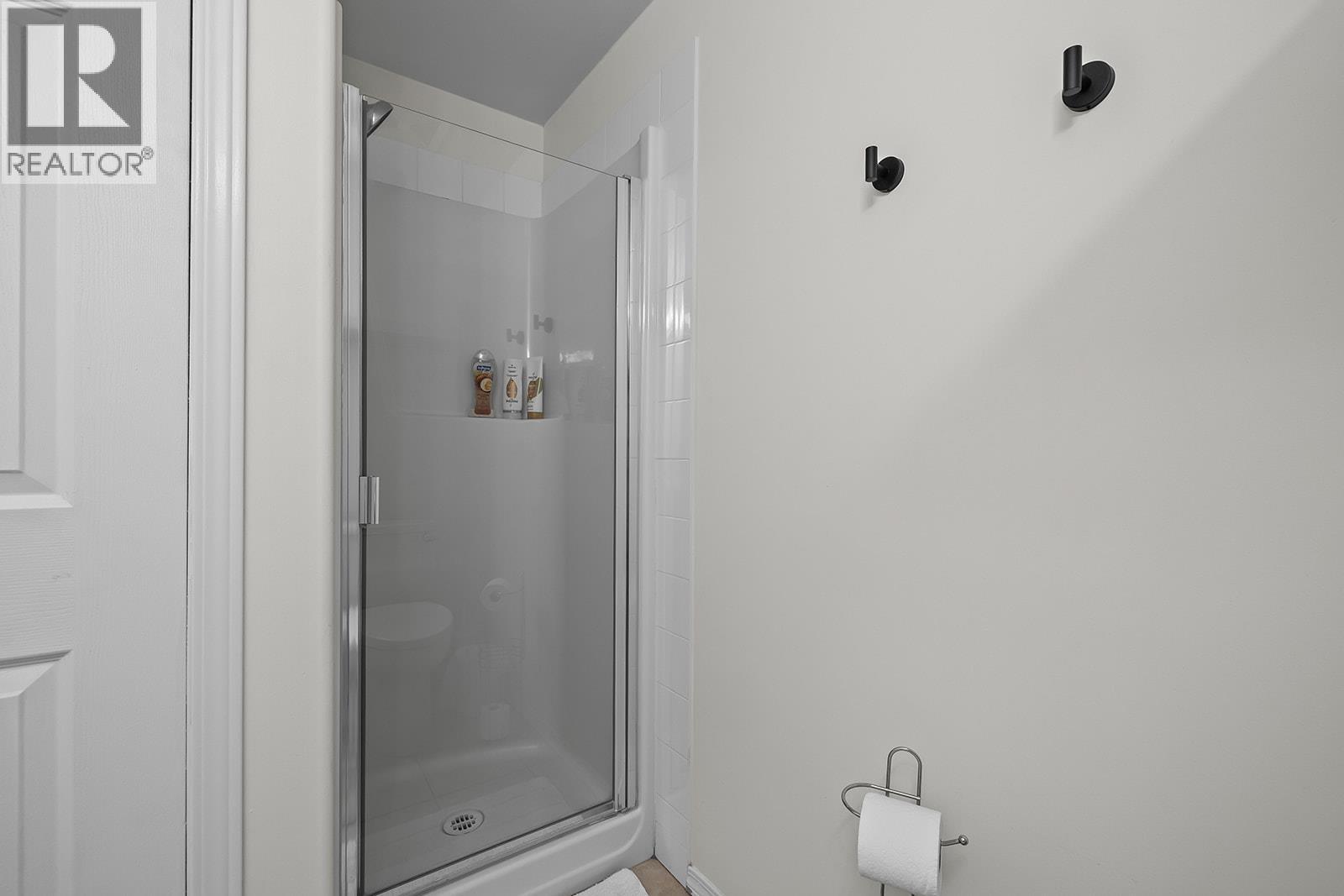 1128 Sunset Drive Unit# 1404. Kelowna, British Columbia