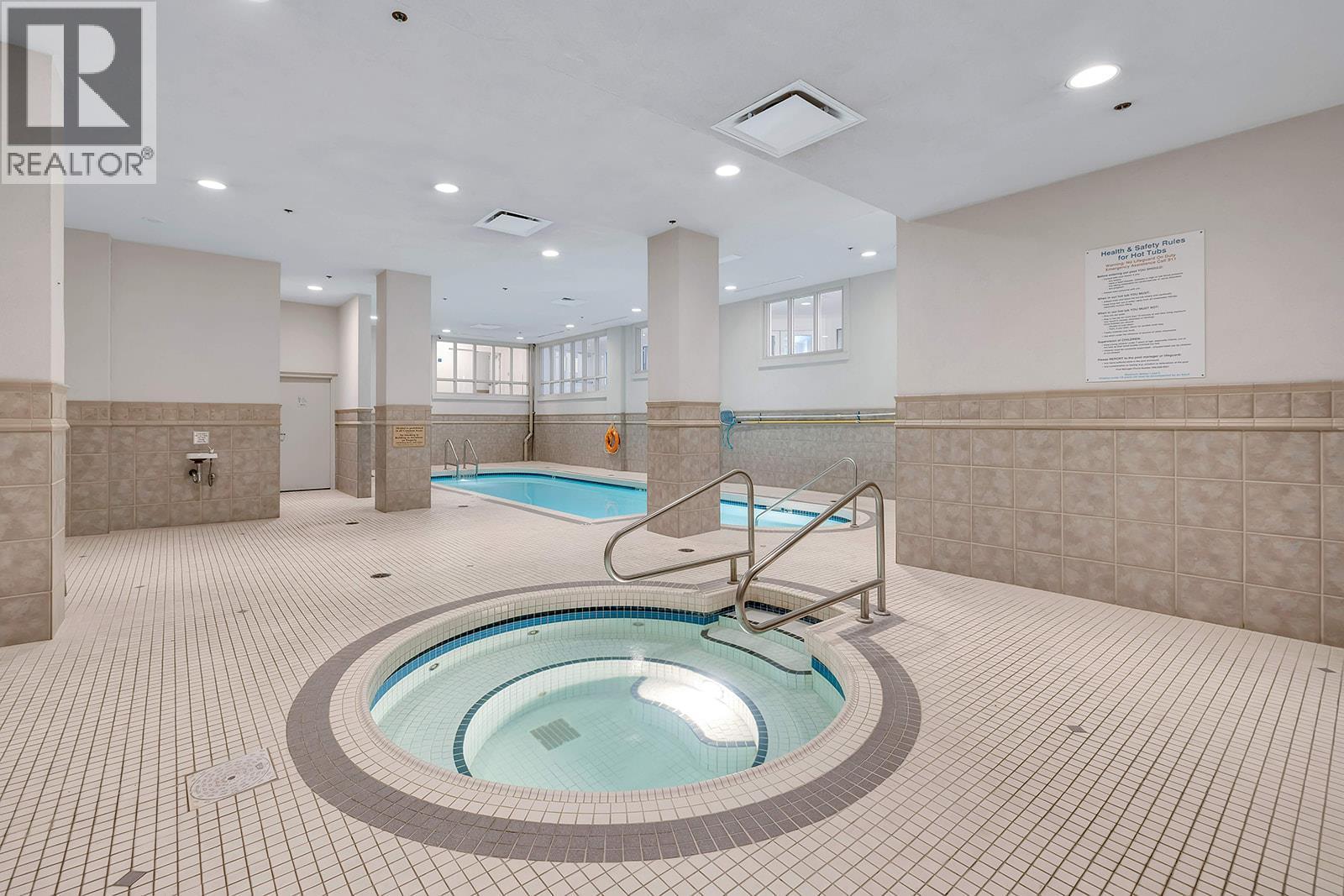 1128 Sunset Drive Unit# 1404. Kelowna, British Columbia