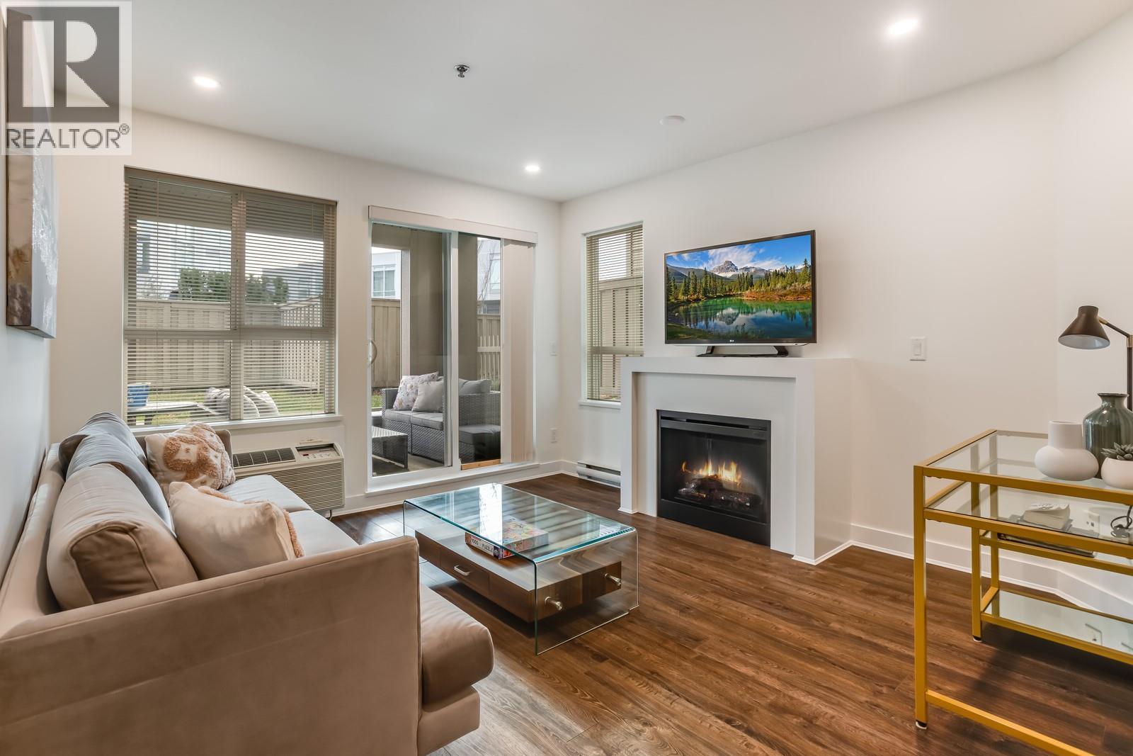 1099 Sunset Drive Unit# 123. Kelowna, British Columbia