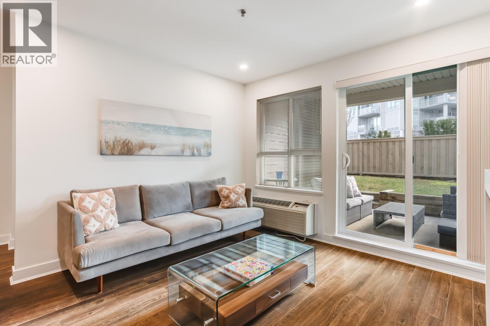 1099 Sunset Drive Unit# 123. Kelowna, British Columbia