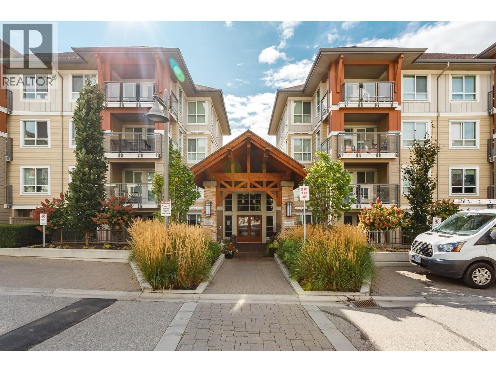 1099 Sunset Drive Unit# 123. Kelowna, British Columbia