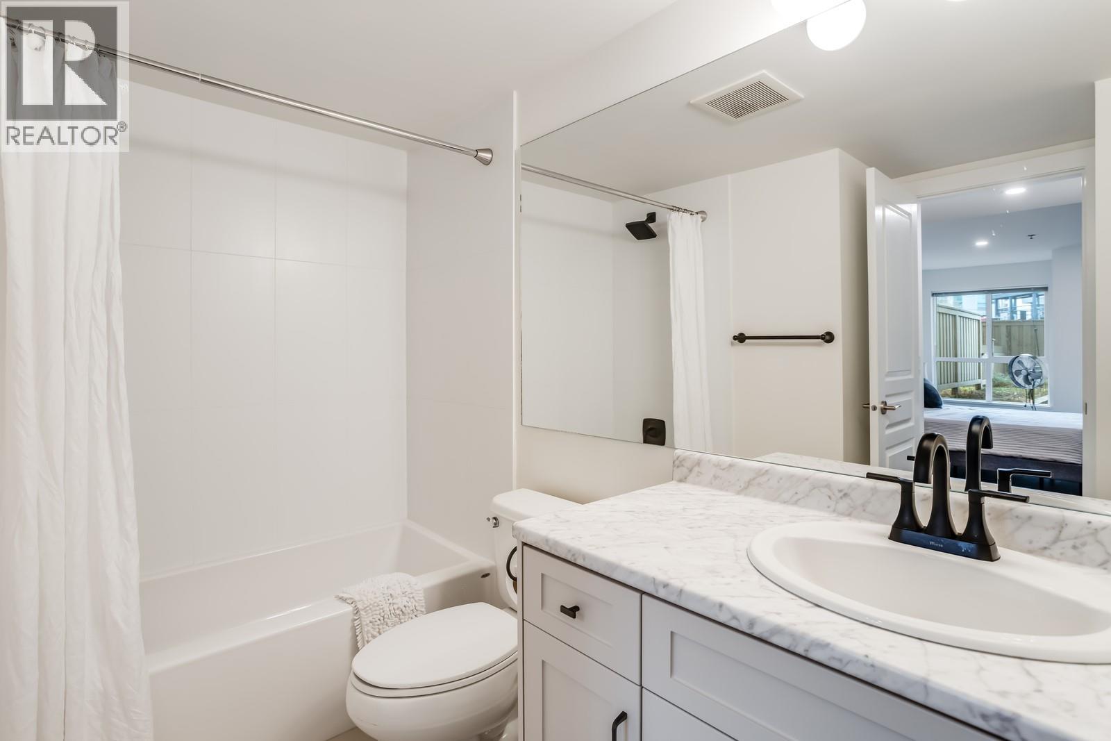 1099 Sunset Drive Unit# 123. Kelowna, British Columbia