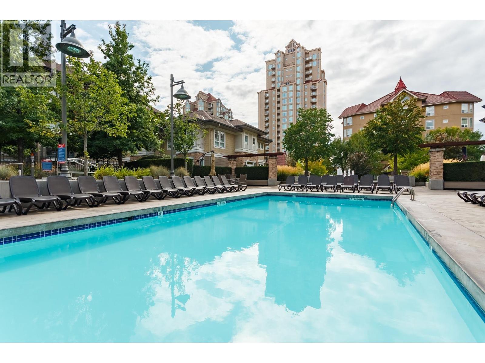 1099 Sunset Drive Unit# 123. Kelowna, British Columbia