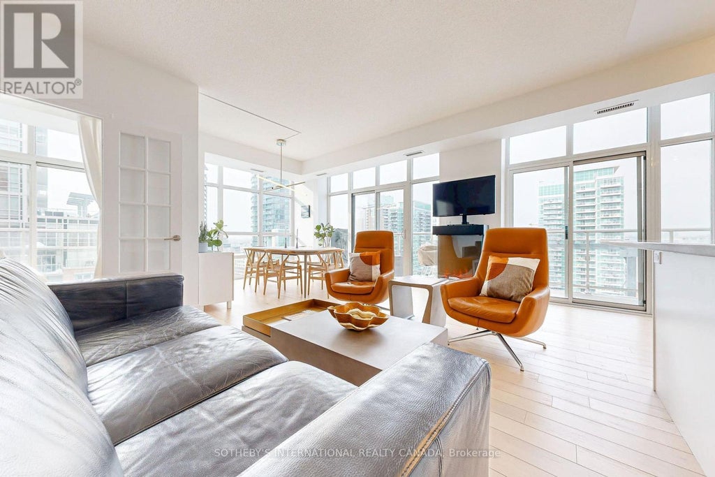 1911 - 65 East Liberty Street, Toronto (niagara)