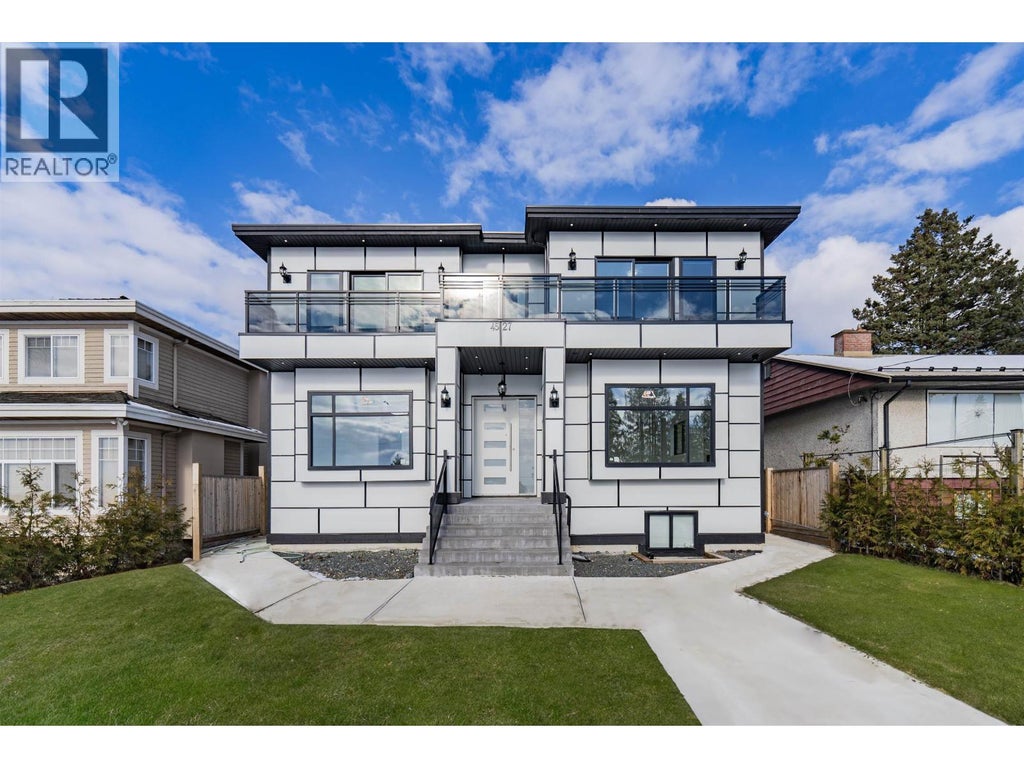 4527 Clinton Street, Burnaby