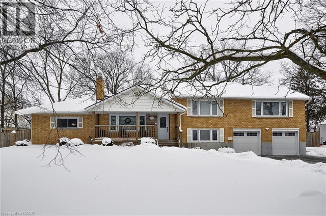 230 Kitchener Road, Cambridge