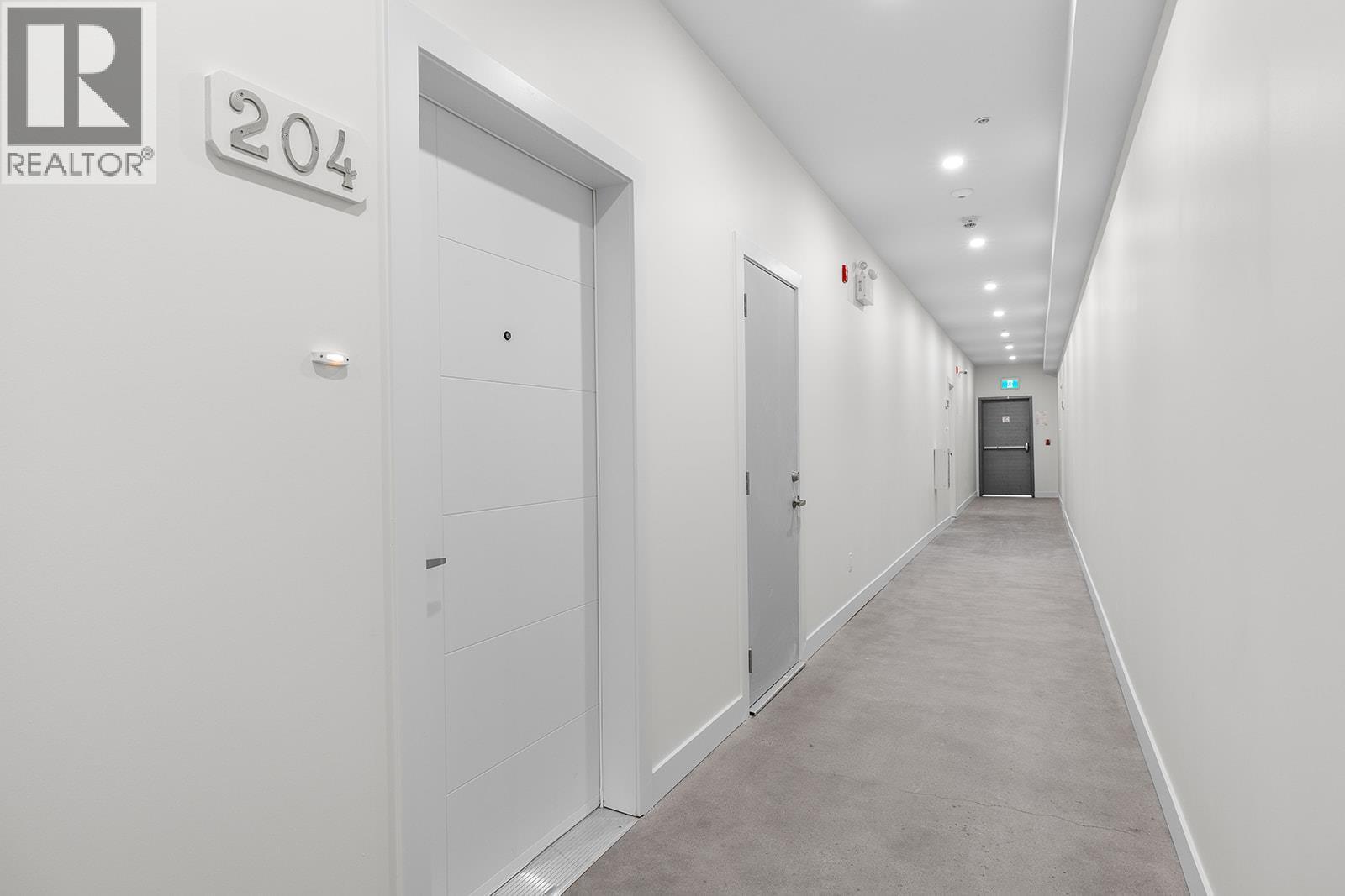 5300 Main Street Unit# 204. Kelowna, British Columbia