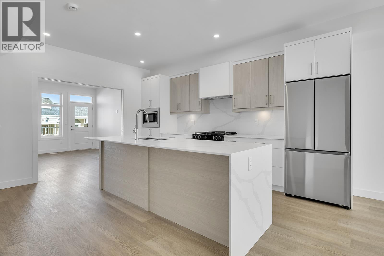 5300 Main Street Unit# 118. Kelowna, British Columbia