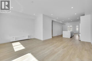 5300 Main Street Unit# 118. Kelowna, British Columbia