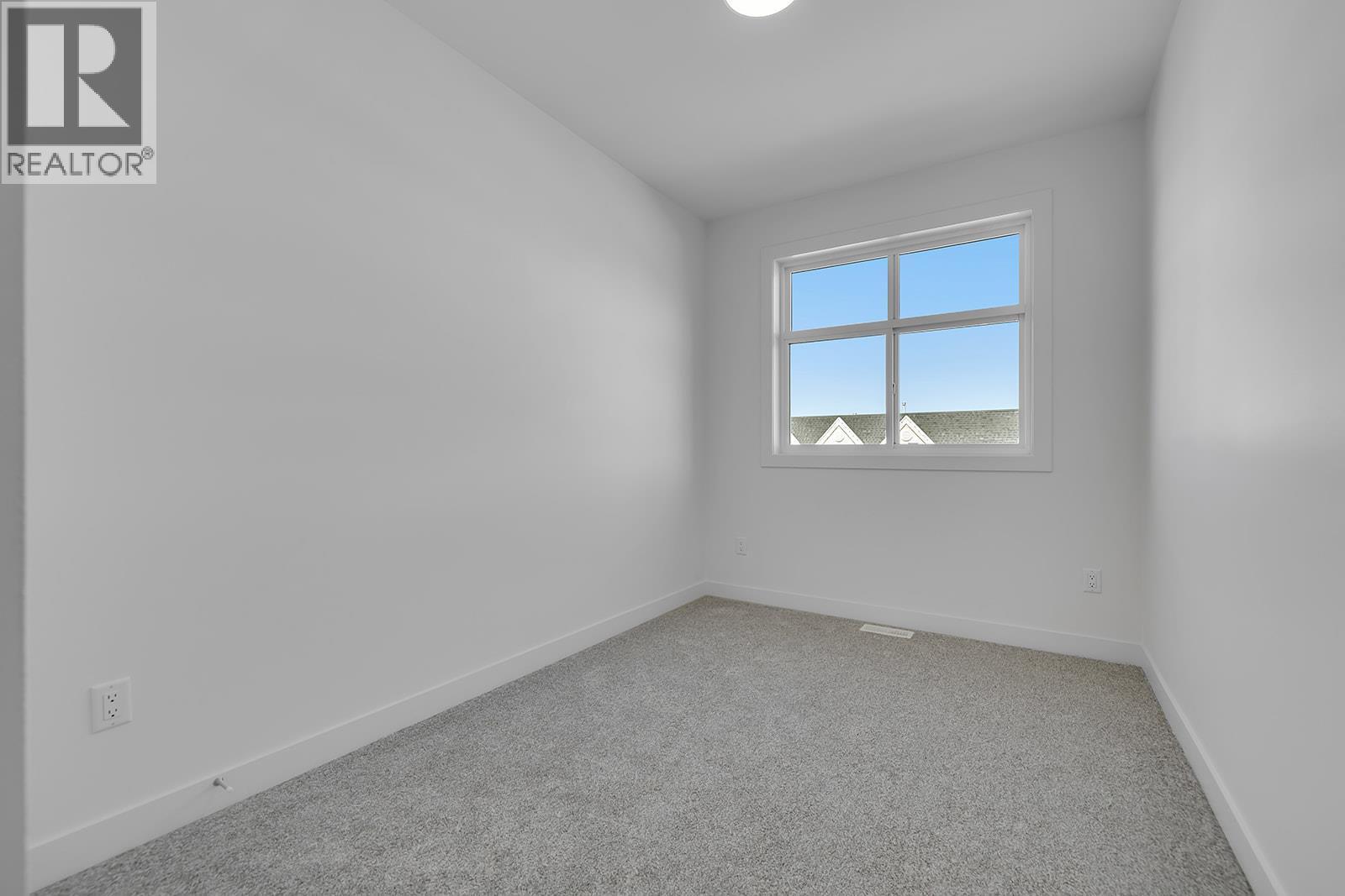 5300 Main Street Unit# 118. Kelowna, British Columbia