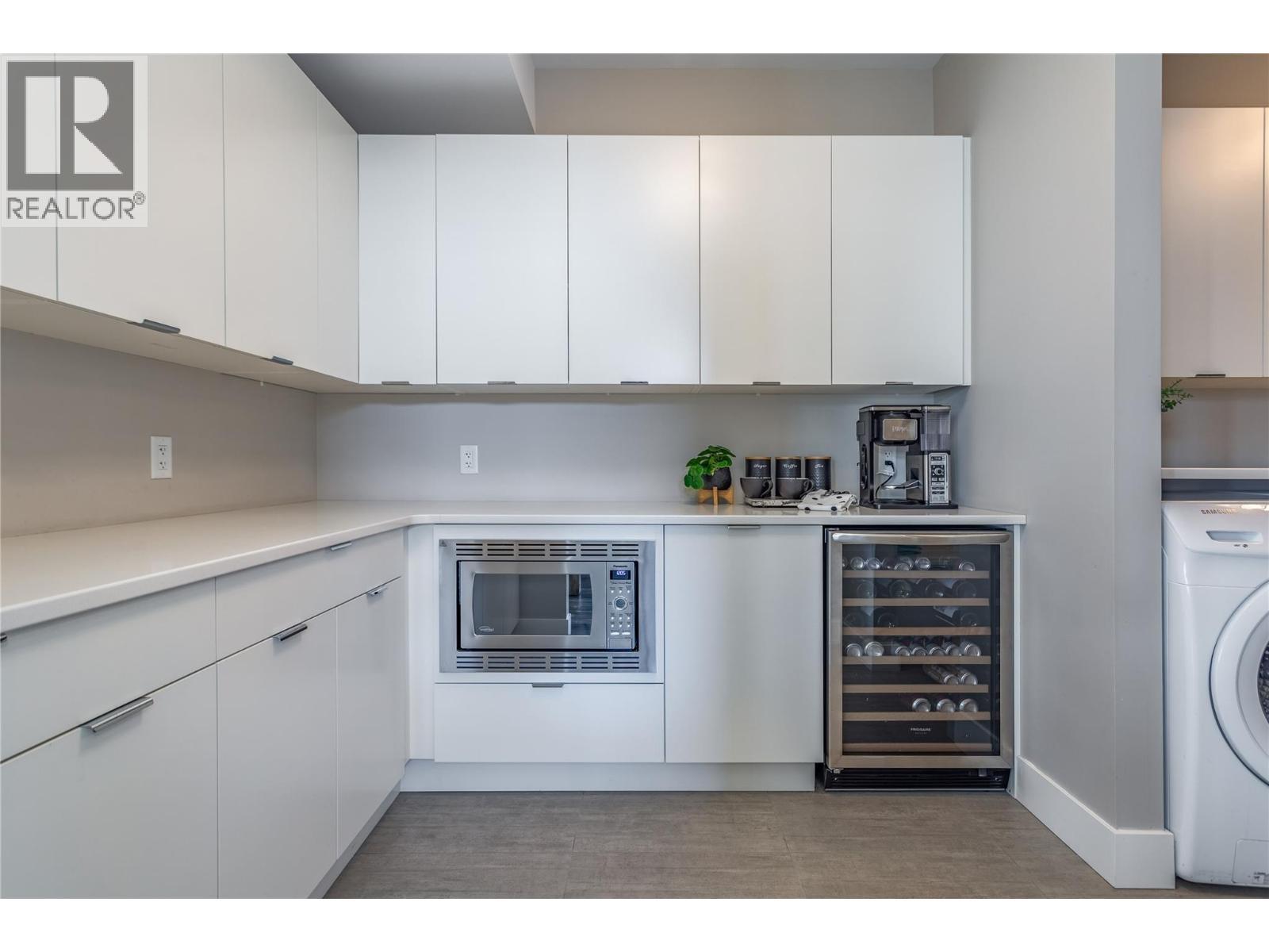 1648 Fawn Run Drive. Kelowna, British Columbia