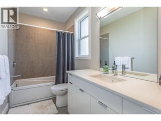 1648 Fawn Run Drive. Kelowna, British Columbia