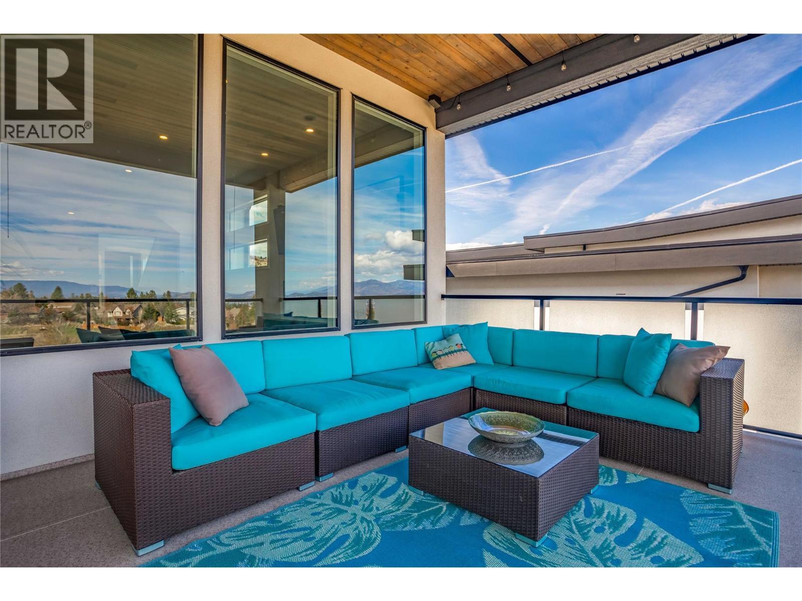 1648 Fawn Run Drive. Kelowna, British Columbia