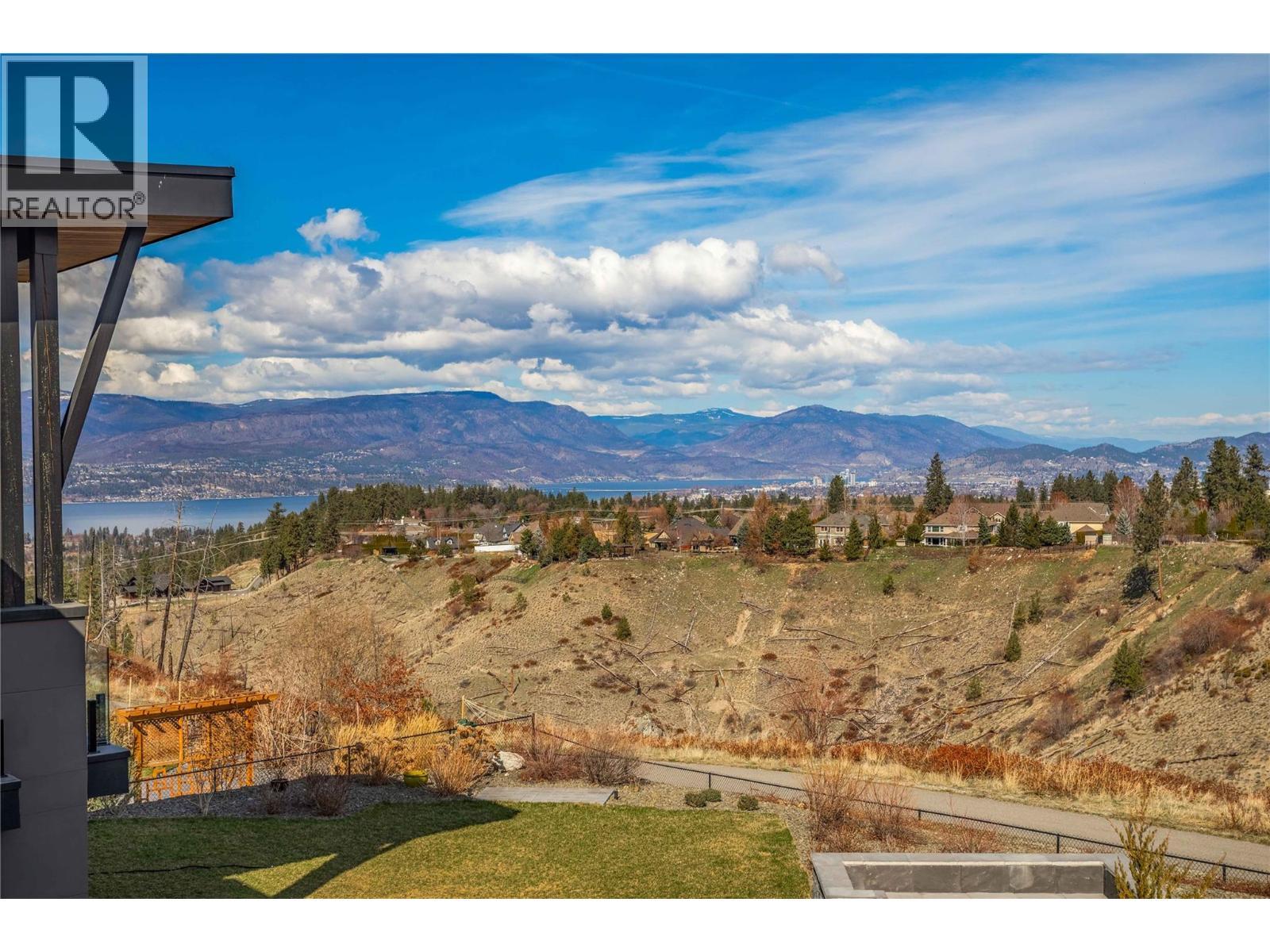 1648 Fawn Run Drive. Kelowna, British Columbia