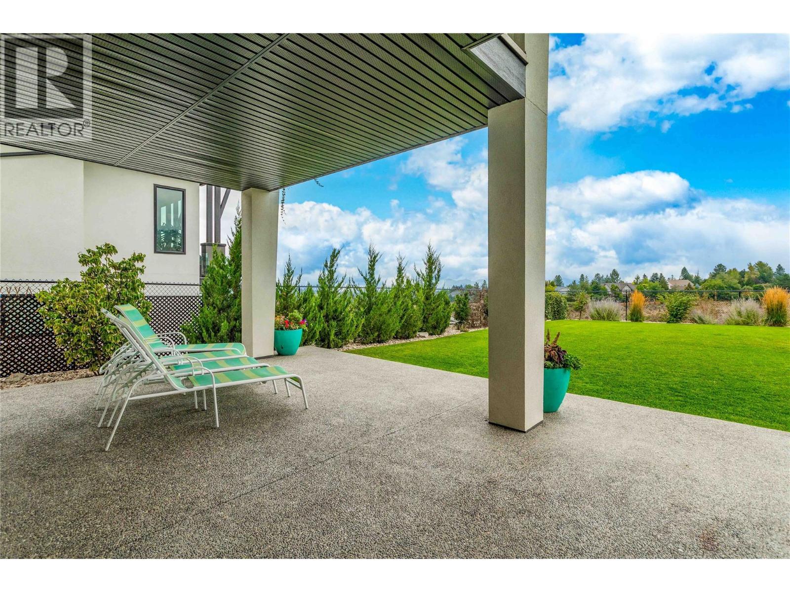 1648 Fawn Run Drive. Kelowna, British Columbia