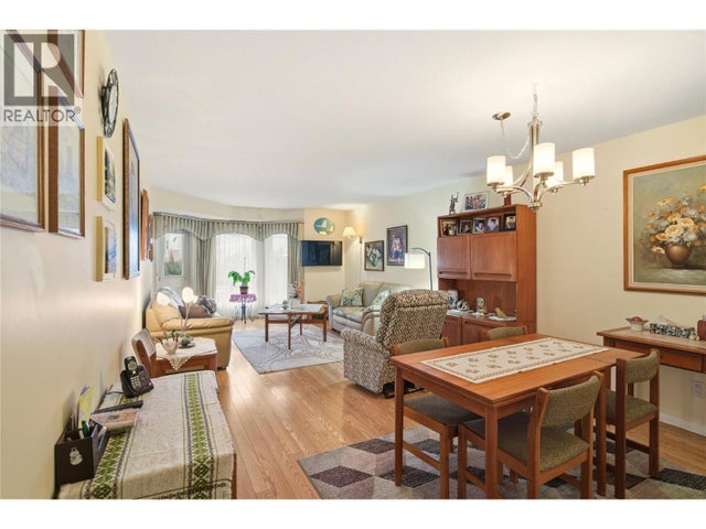 Photo of Listing #10374213