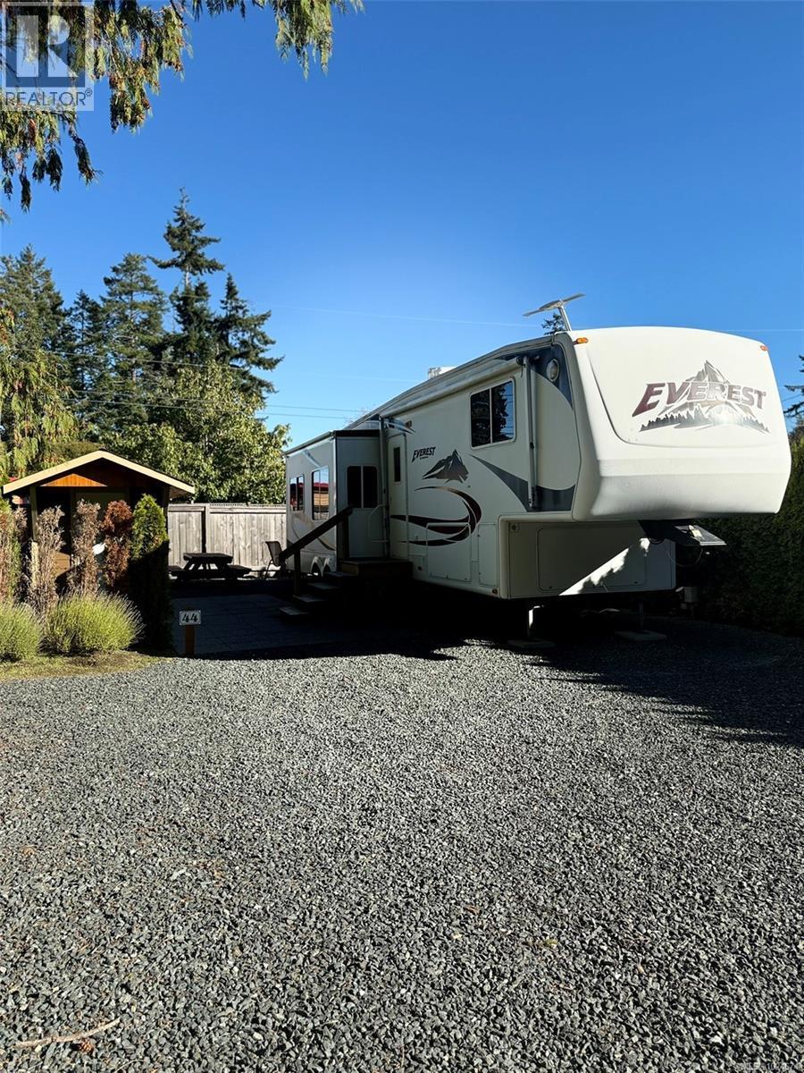 44 6050 Island Highway, Qualicum Beach