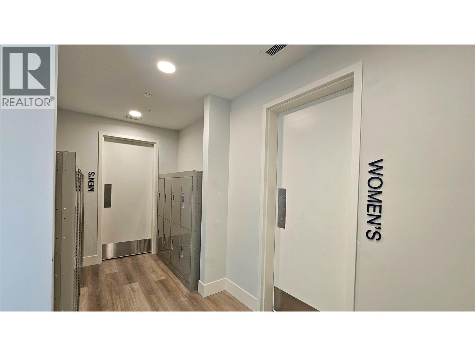 3699 Capozzi Road Unit# 104. Kelowna, British Columbia