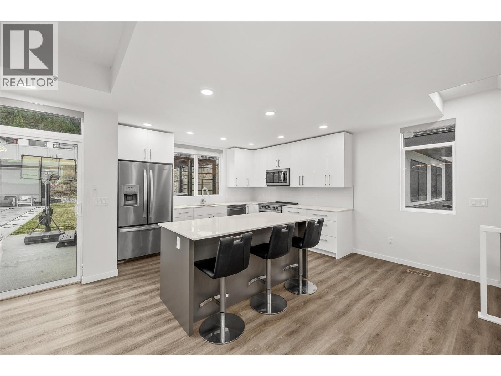 3708 Morningside Drive. West Kelowna, British Columbia