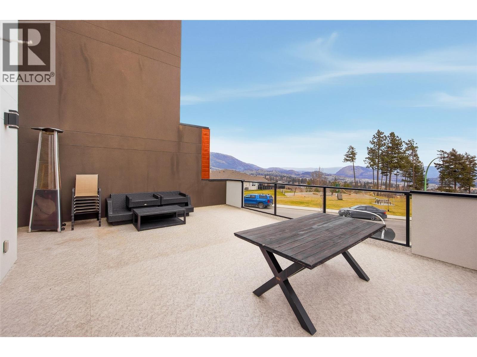 3708 Morningside Drive. West Kelowna, British Columbia