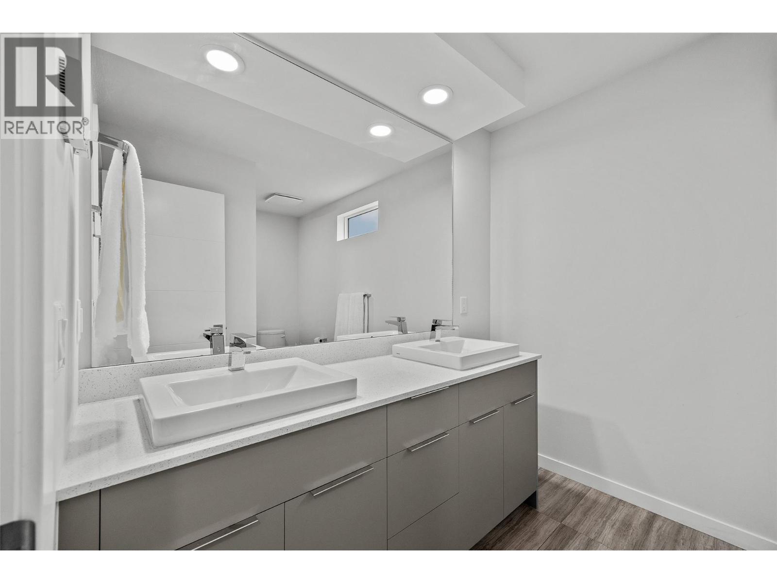 3708 Morningside Drive. West Kelowna, British Columbia