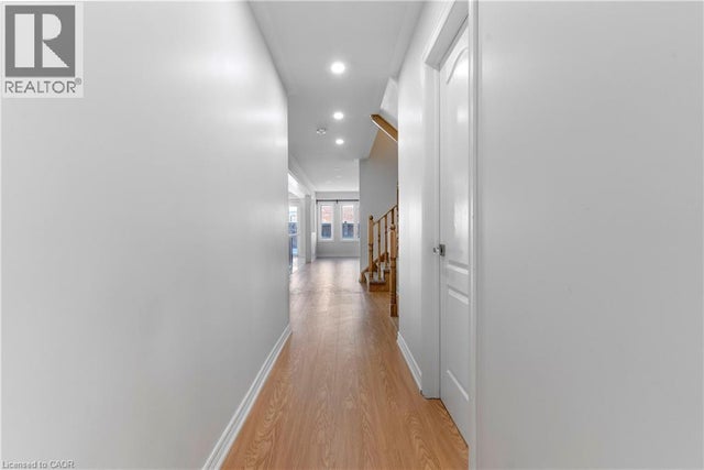 570 Linden Drive Unit# 3, Cambridge