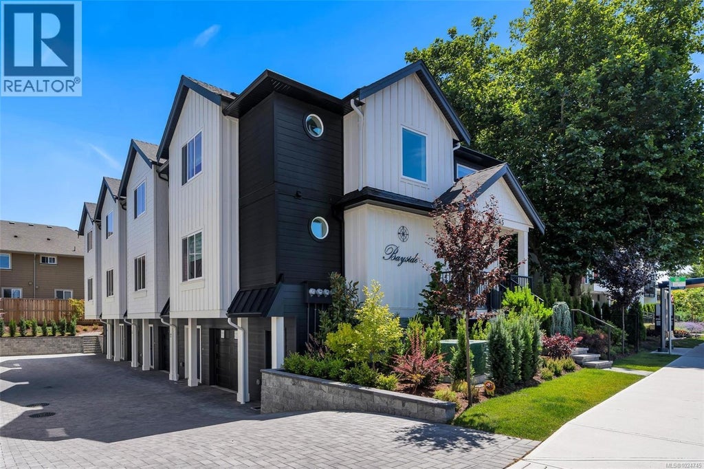 4 10145 Fifth Street, Sidney