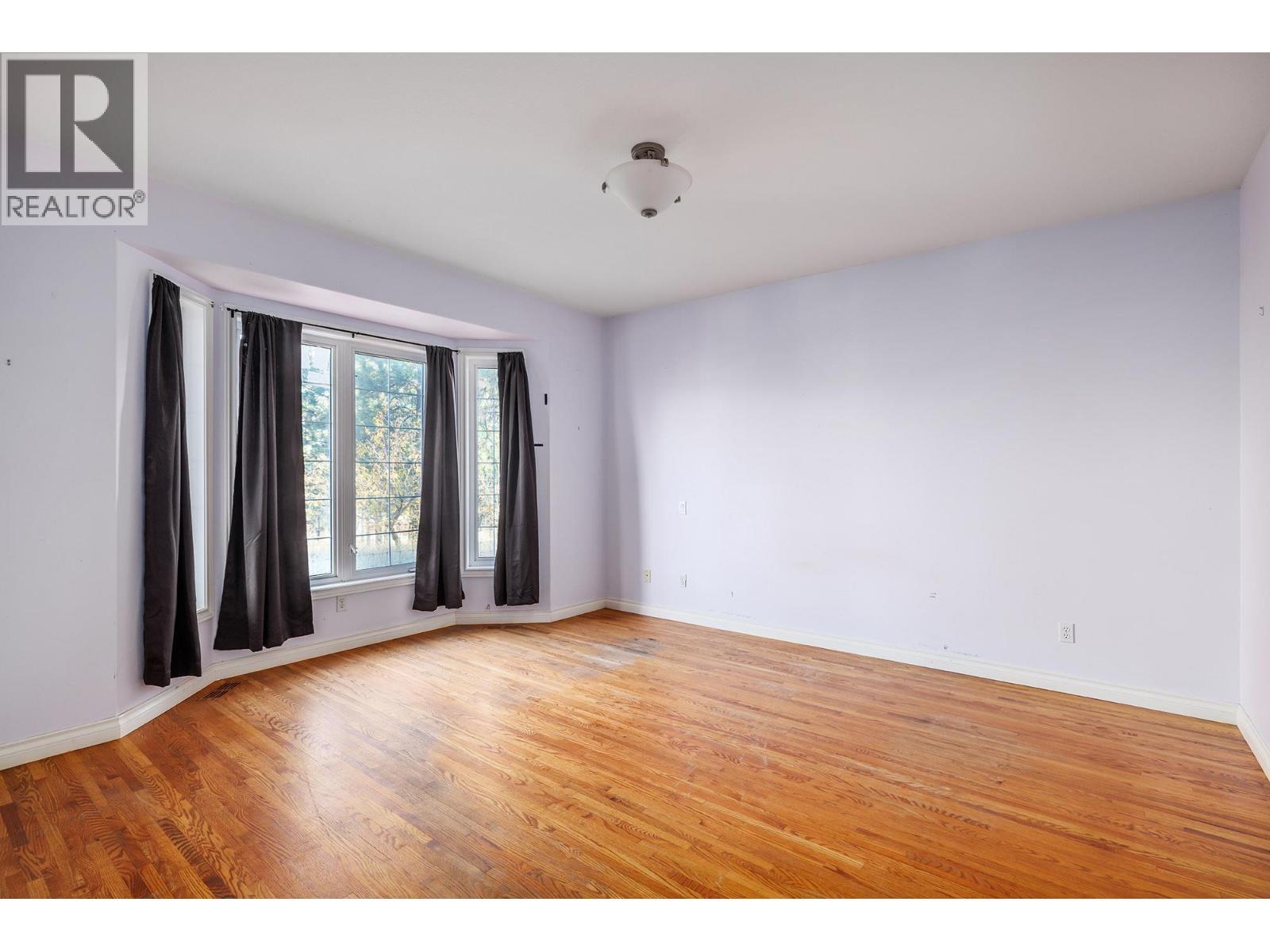 4323 Bedford Lane. Kelowna, British Columbia