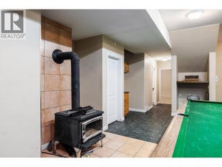 4323 Bedford Lane. Kelowna, British Columbia