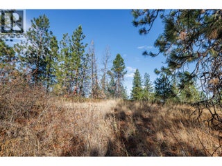 4323 Bedford Lane. Kelowna, British Columbia