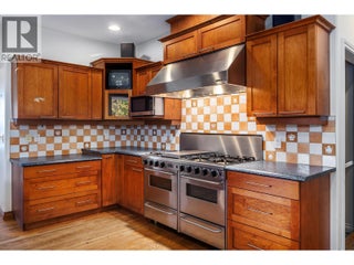 4323 Bedford Lane. Kelowna, British Columbia