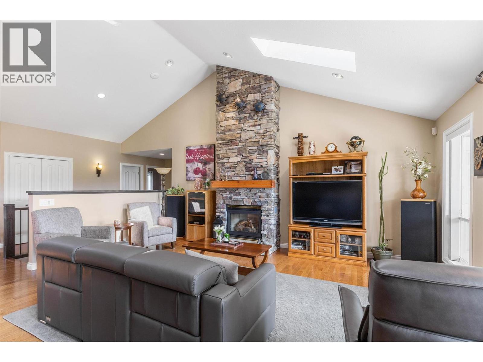 1409 + 1429 Teasdale Road. Kelowna, British Columbia