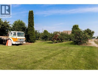 1409 + 1429 Teasdale Road. Kelowna, British Columbia