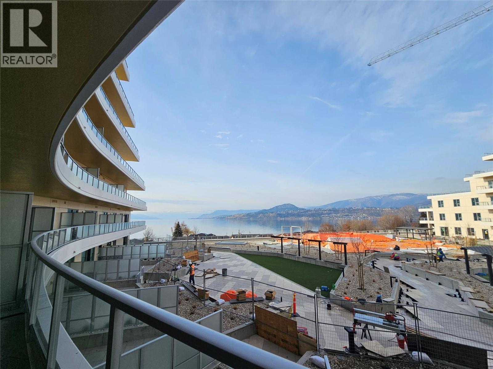 3340 Lakeshore Drive Unit# 514. Kelowna, British Columbia