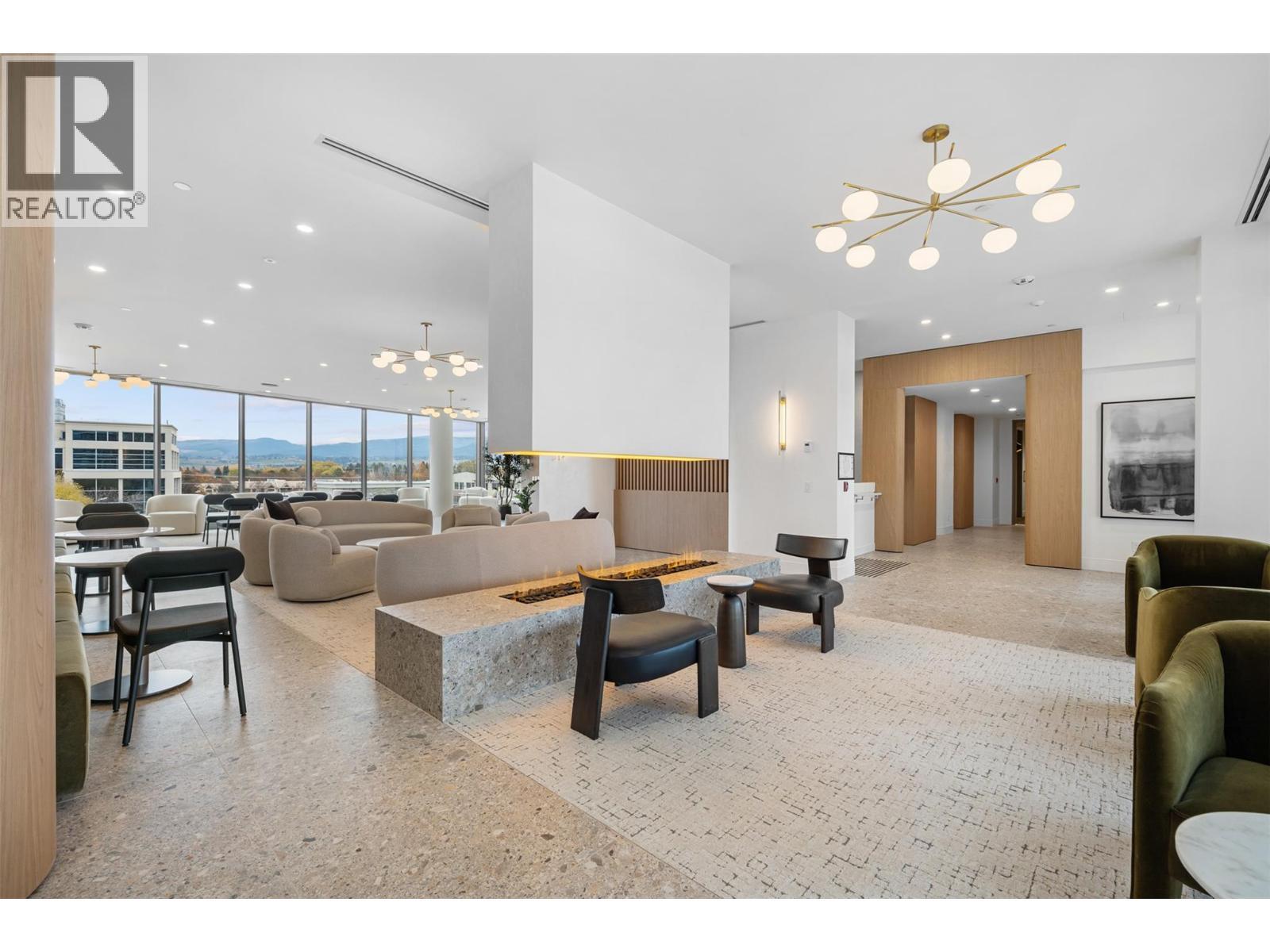 3340 Lakeshore Drive Unit# 514. Kelowna, British Columbia