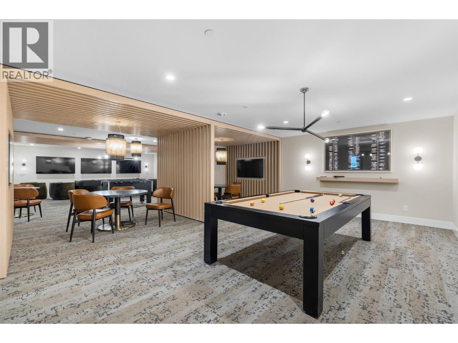 3340 Lakeshore Drive Unit# 514. Kelowna, British Columbia