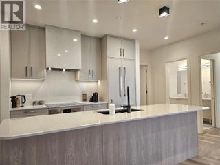 3340 Lakeshore Drive Unit# 514. Kelowna, British Columbia