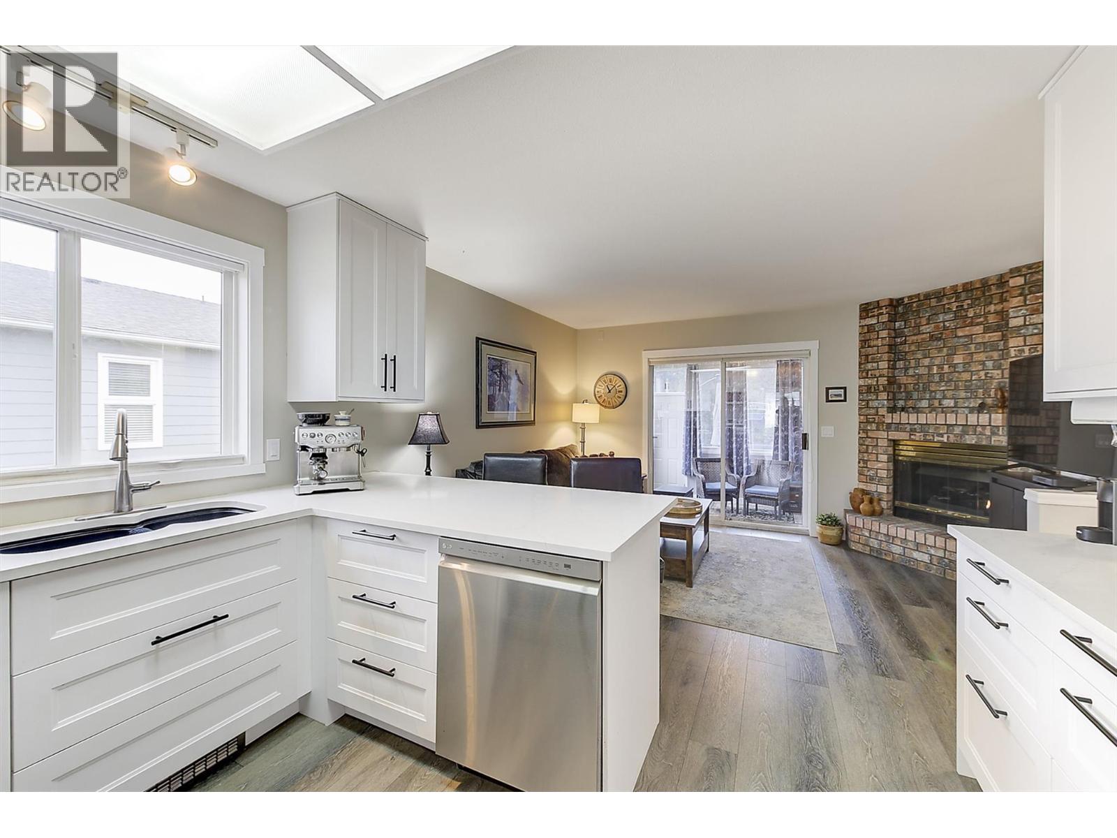 1255 Raymer Avenue Unit# 572. Kelowna, British Columbia