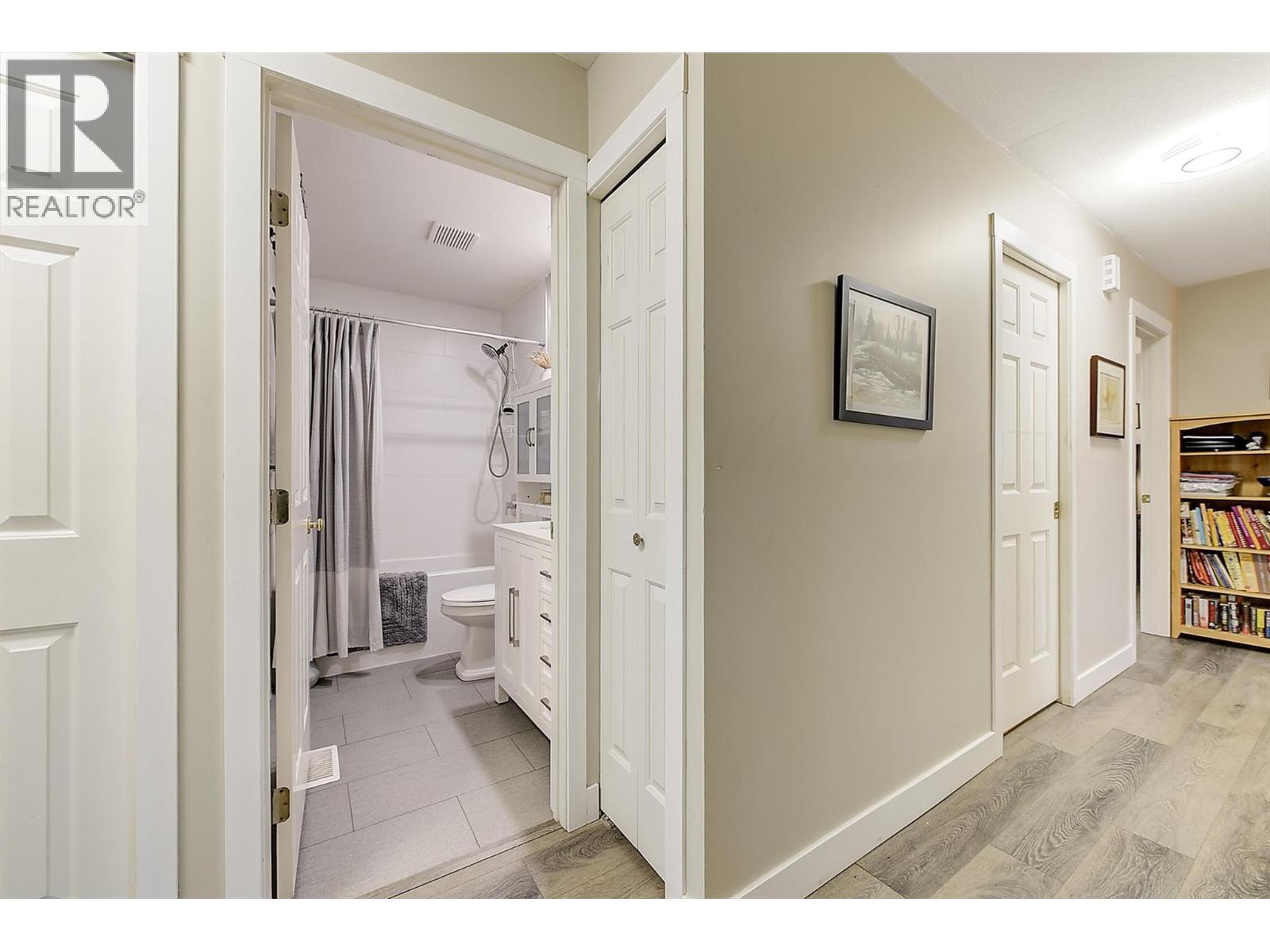 1255 Raymer Avenue Unit# 572. Kelowna, British Columbia