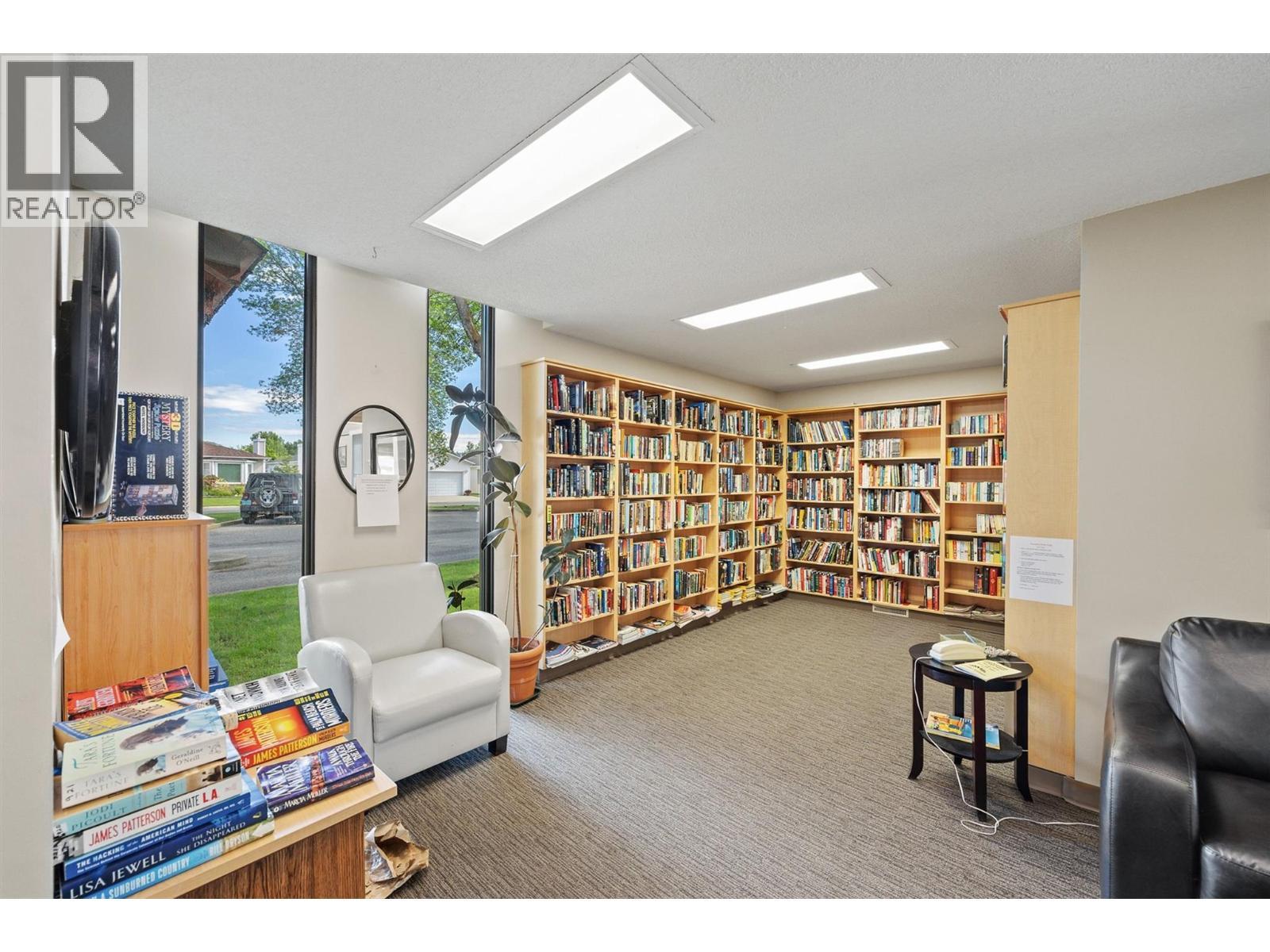 1255 Raymer Avenue Unit# 572. Kelowna, British Columbia