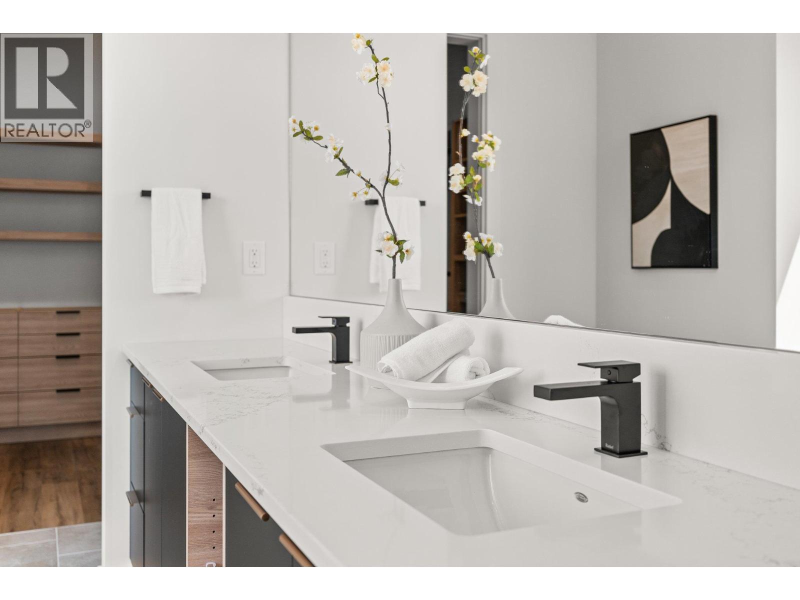 901 Melrose Street. Kelowna, British Columbia