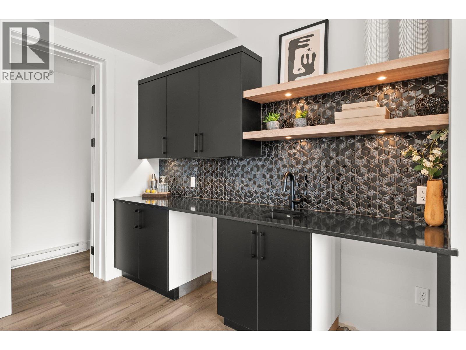 901 Melrose Street. Kelowna, British Columbia